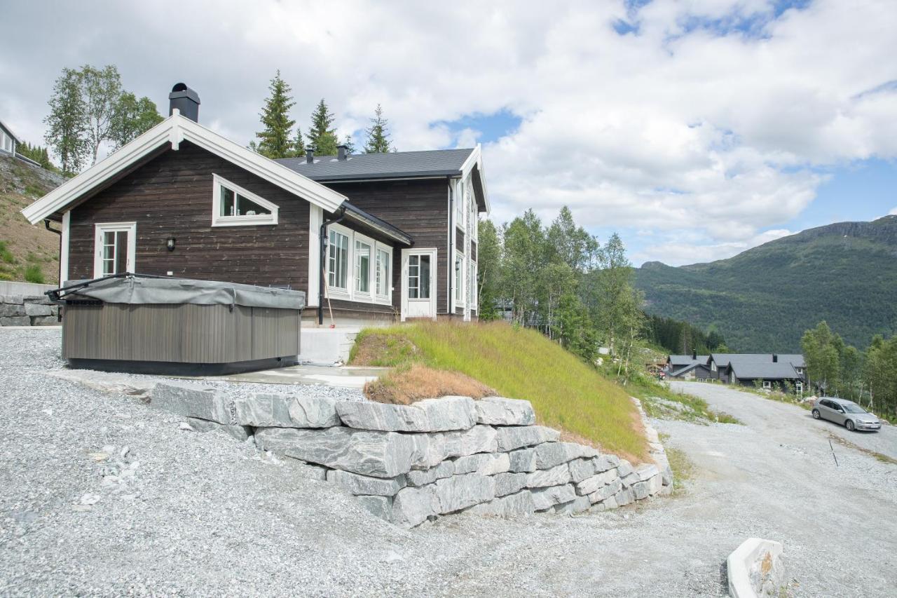 Willa Rolfhytta - Fosskamben 19 Sogndal Zewnętrze zdjęcie