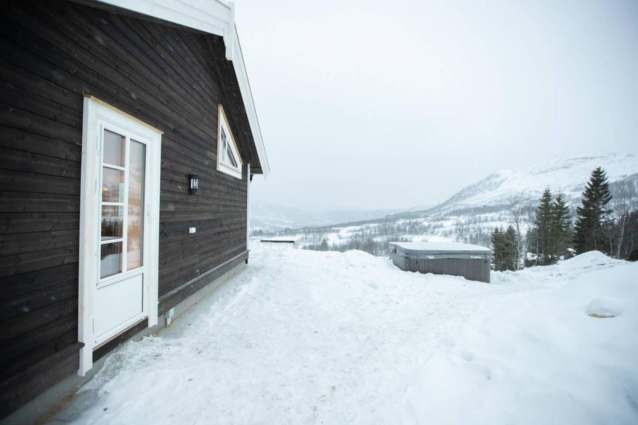 Willa Rolfhytta - Fosskamben 19 Sogndal Zewnętrze zdjęcie