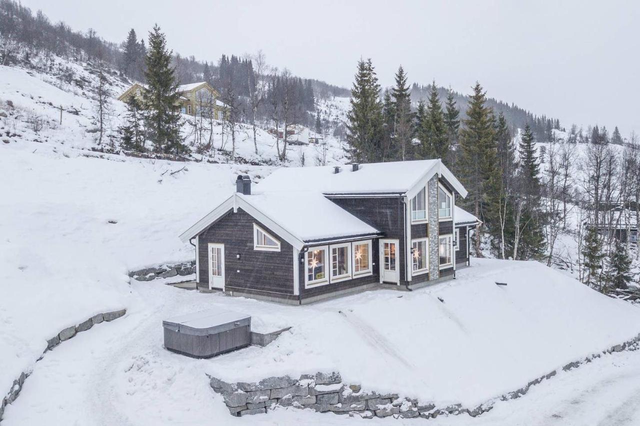 Willa Rolfhytta - Fosskamben 19 Sogndal Zewnętrze zdjęcie
