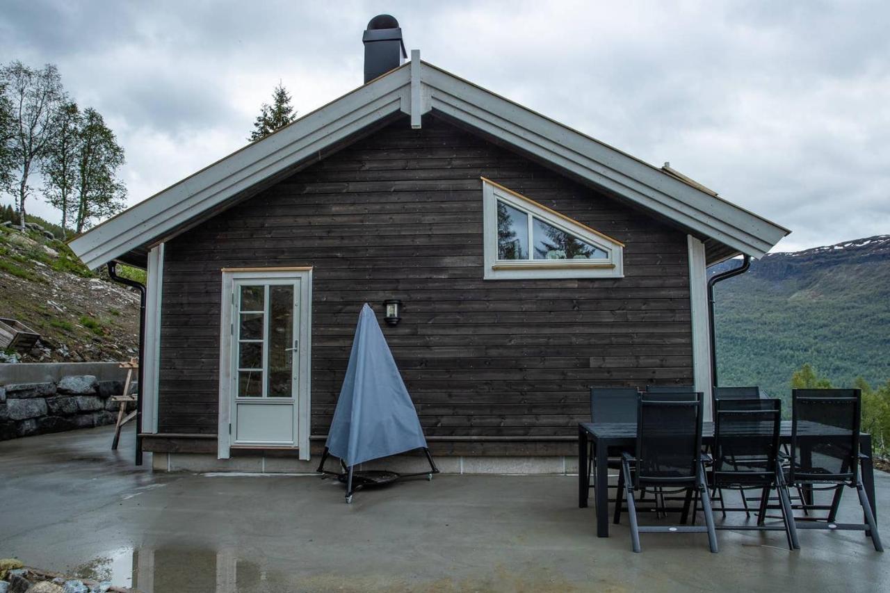 Willa Rolfhytta - Fosskamben 19 Sogndal Zewnętrze zdjęcie