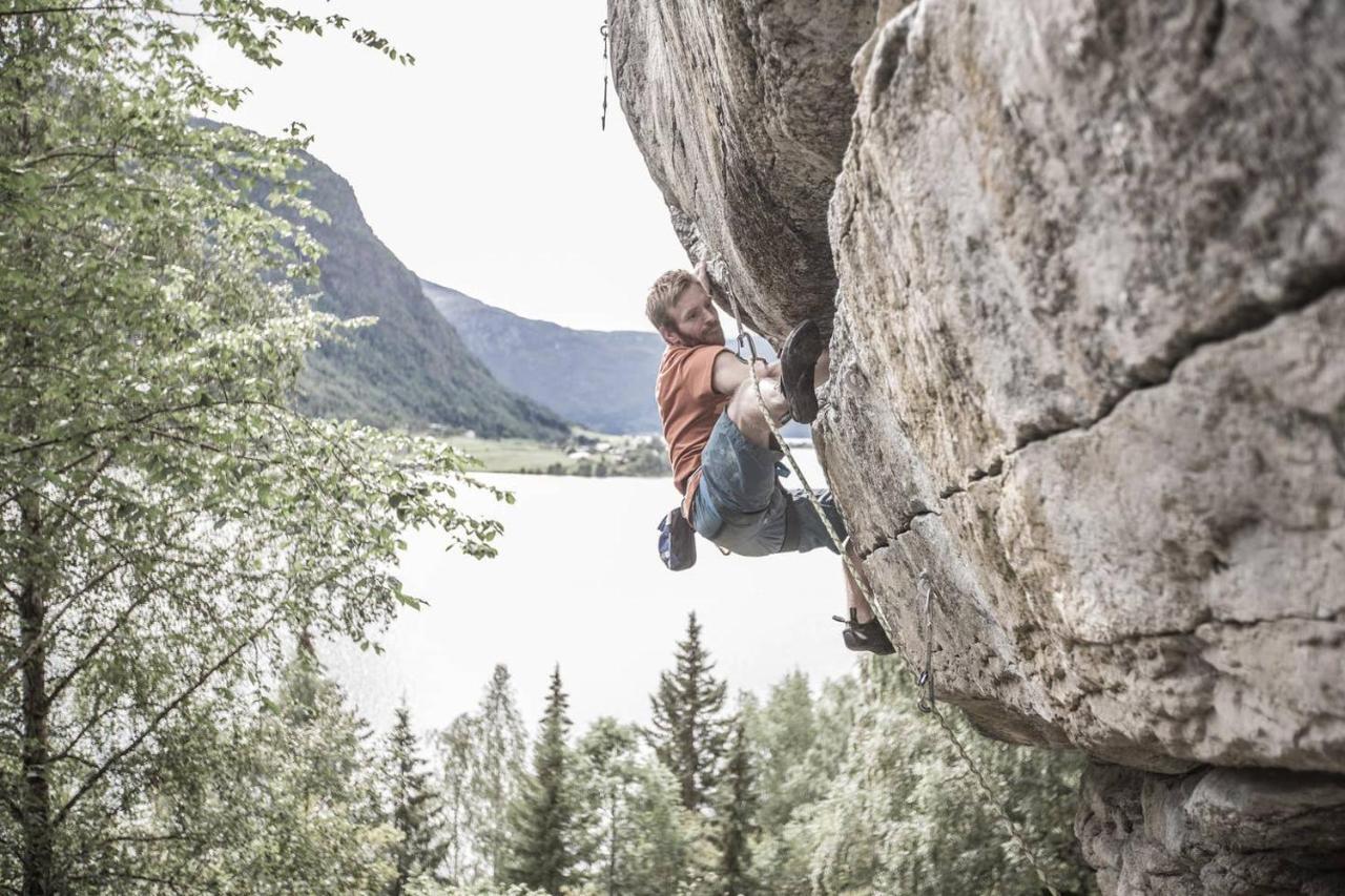 Willa Rolfhytta - Fosskamben 19 Sogndal Zewnętrze zdjęcie